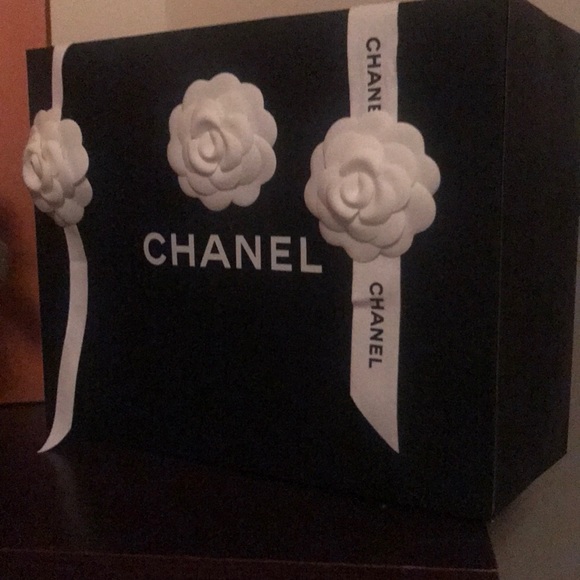 Meet your Posher, John - Picture 1 of 1